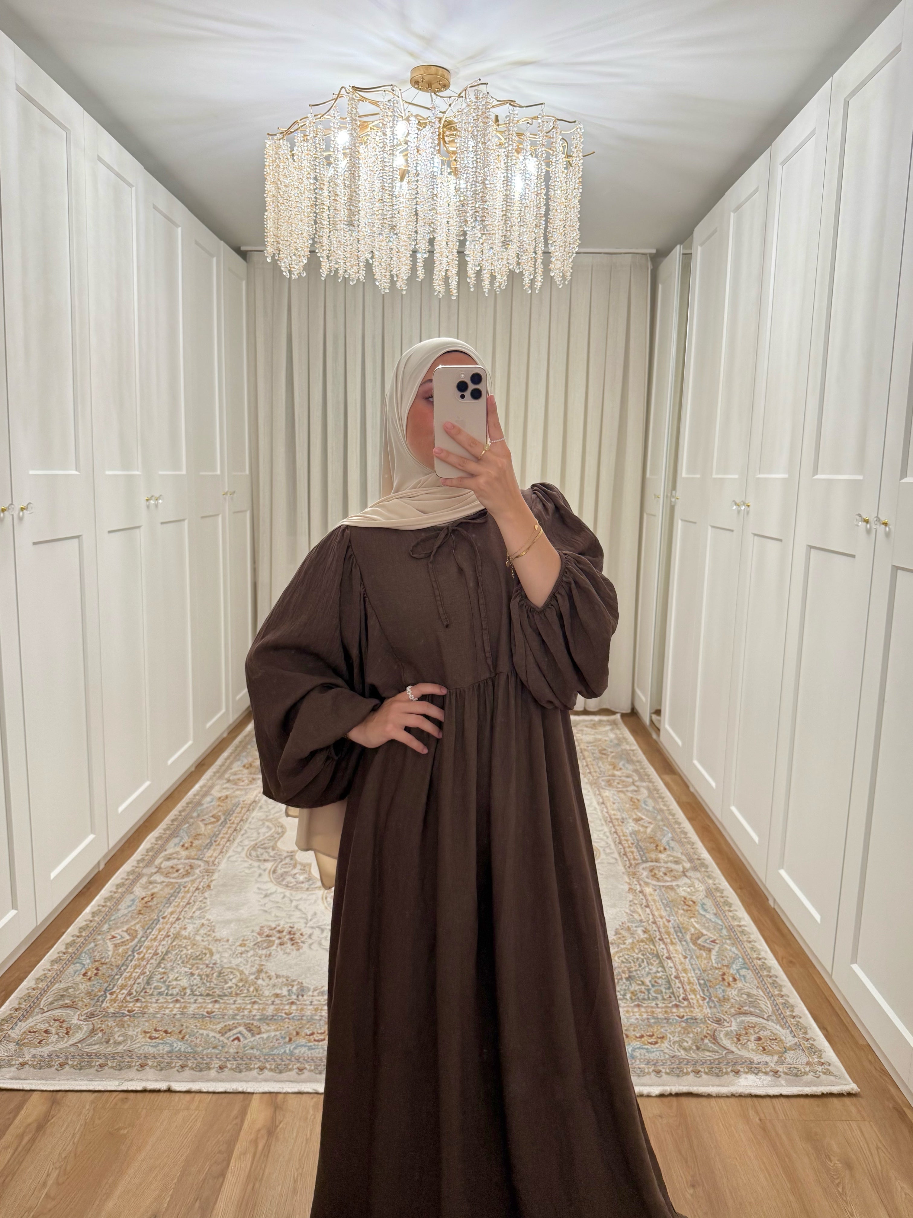 Abaya Naima