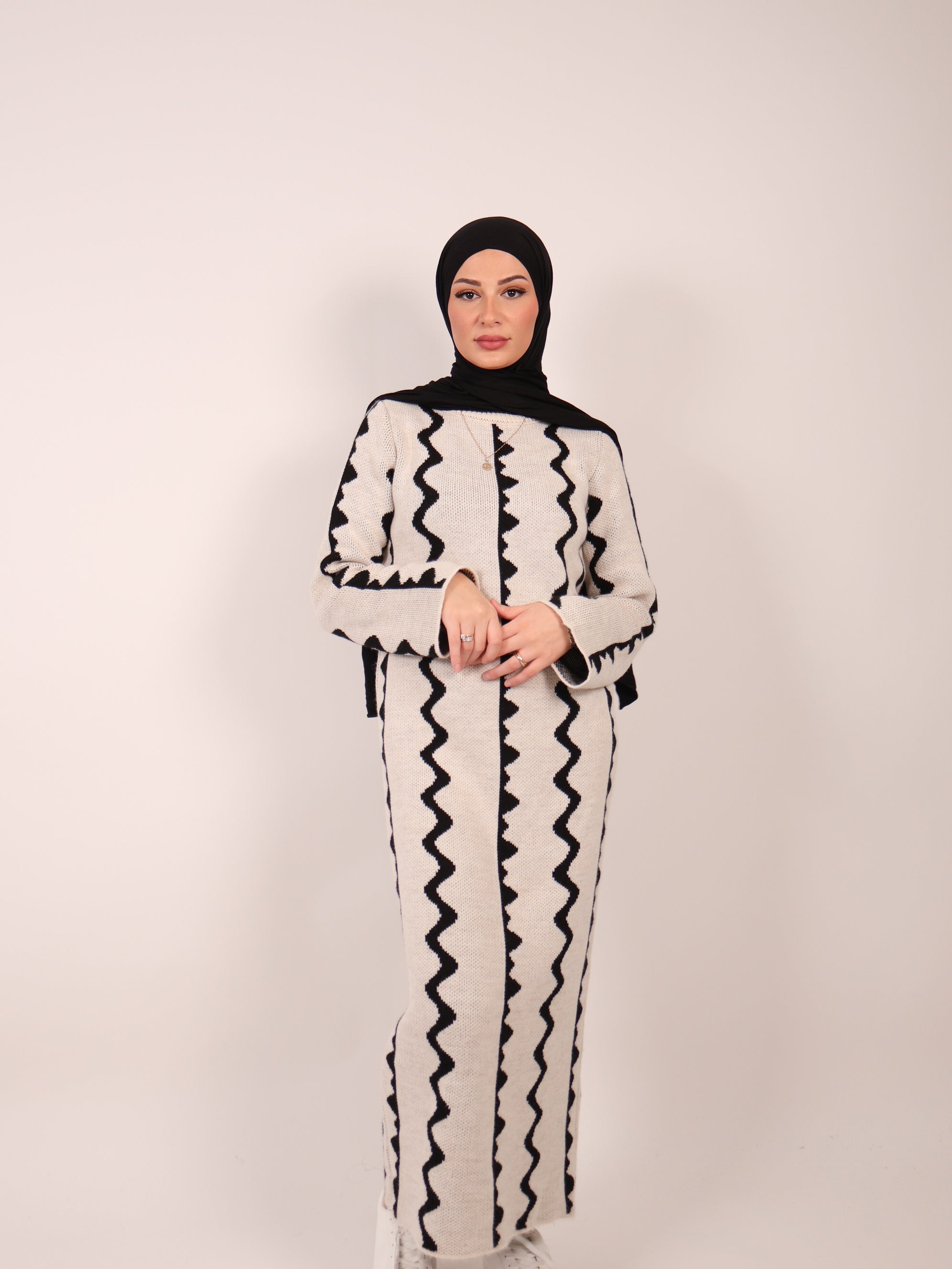 Strick-Abaya Amaya