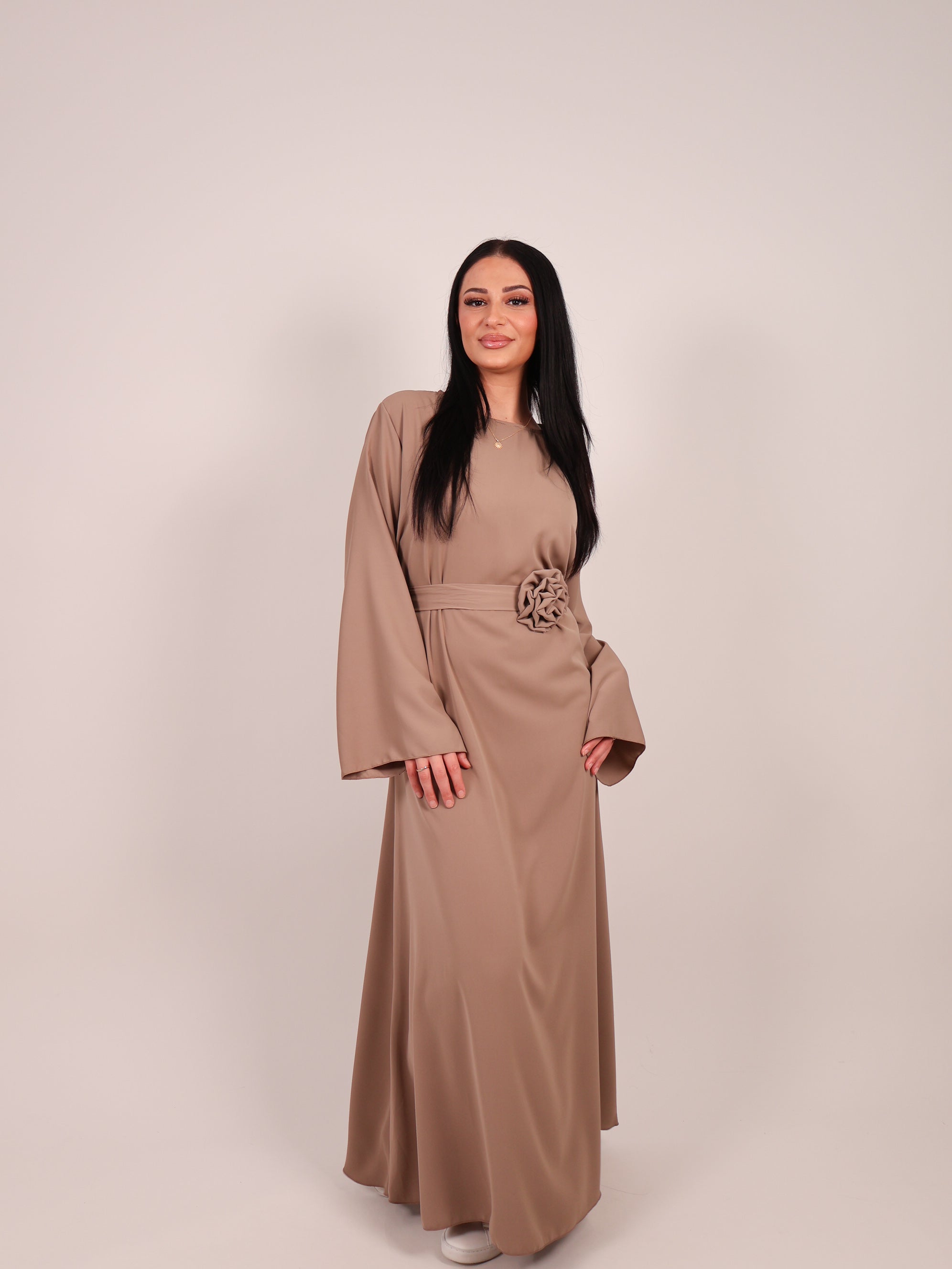 Abaya Warda