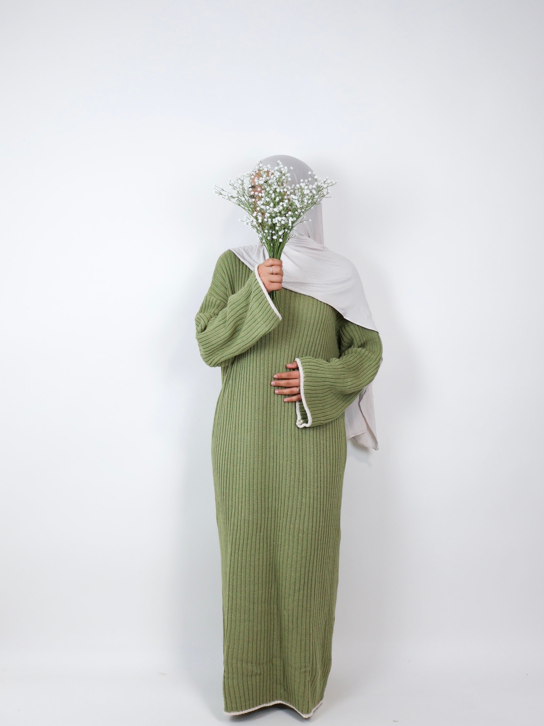 Strick-Abaya Dunia