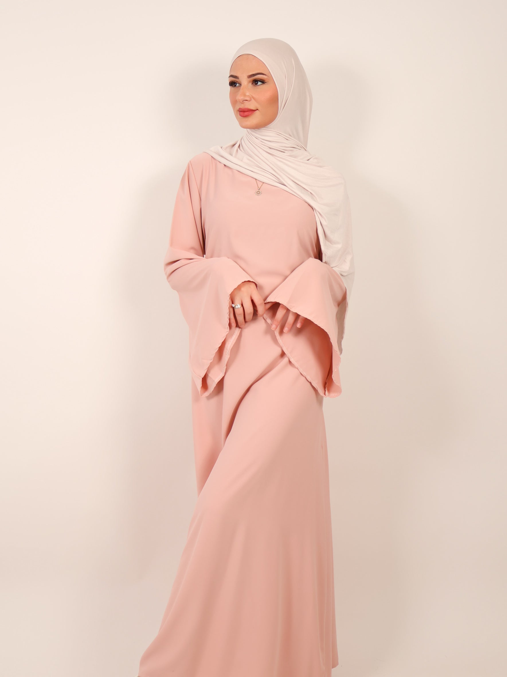 Abaya Gül