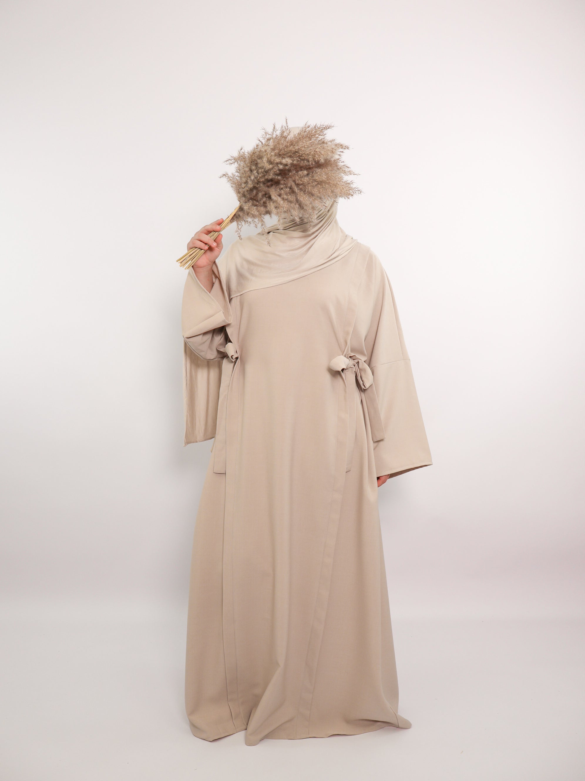 Abaya Aqsa