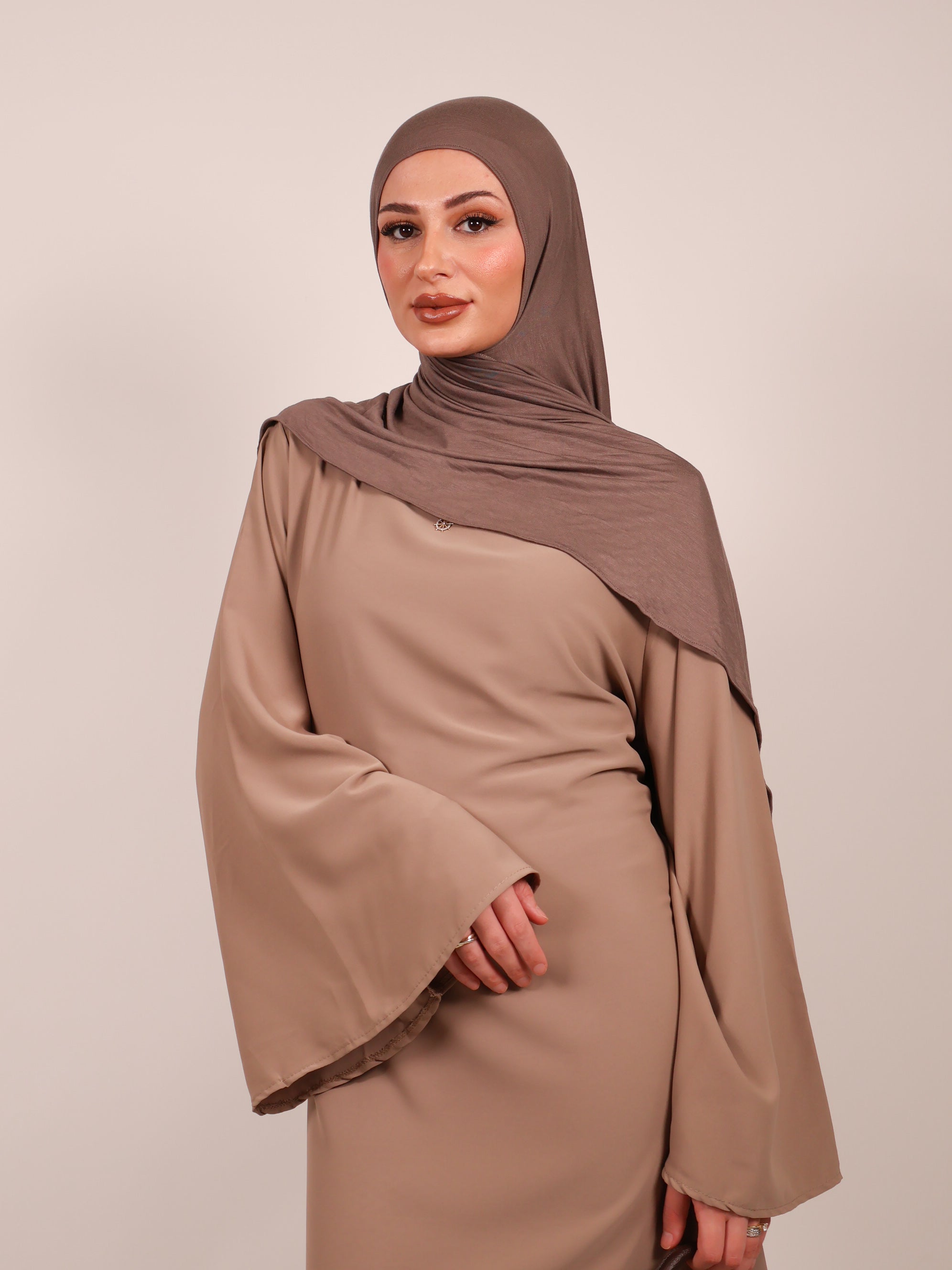 Abaya Gül