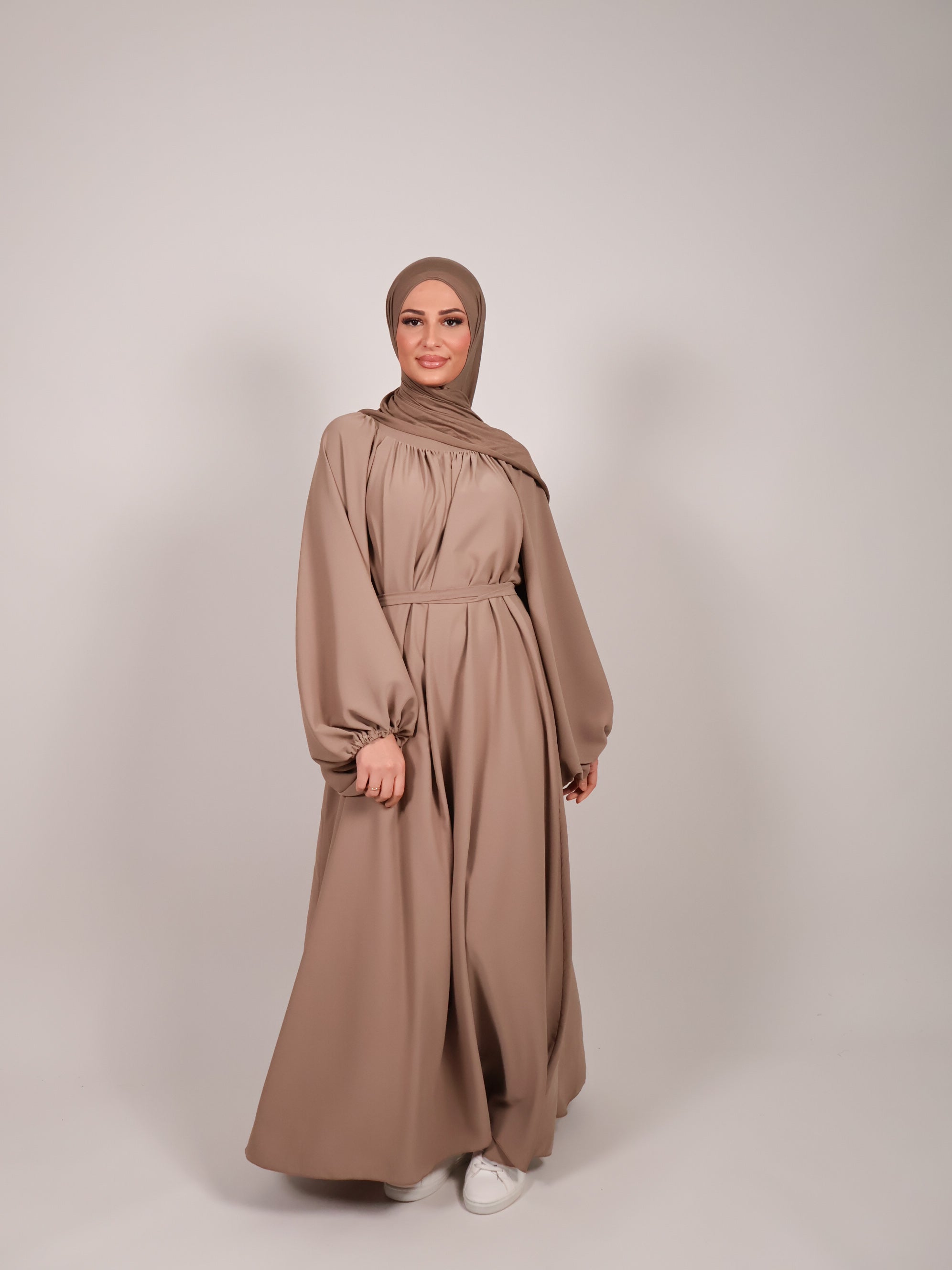 Abaya Medina
