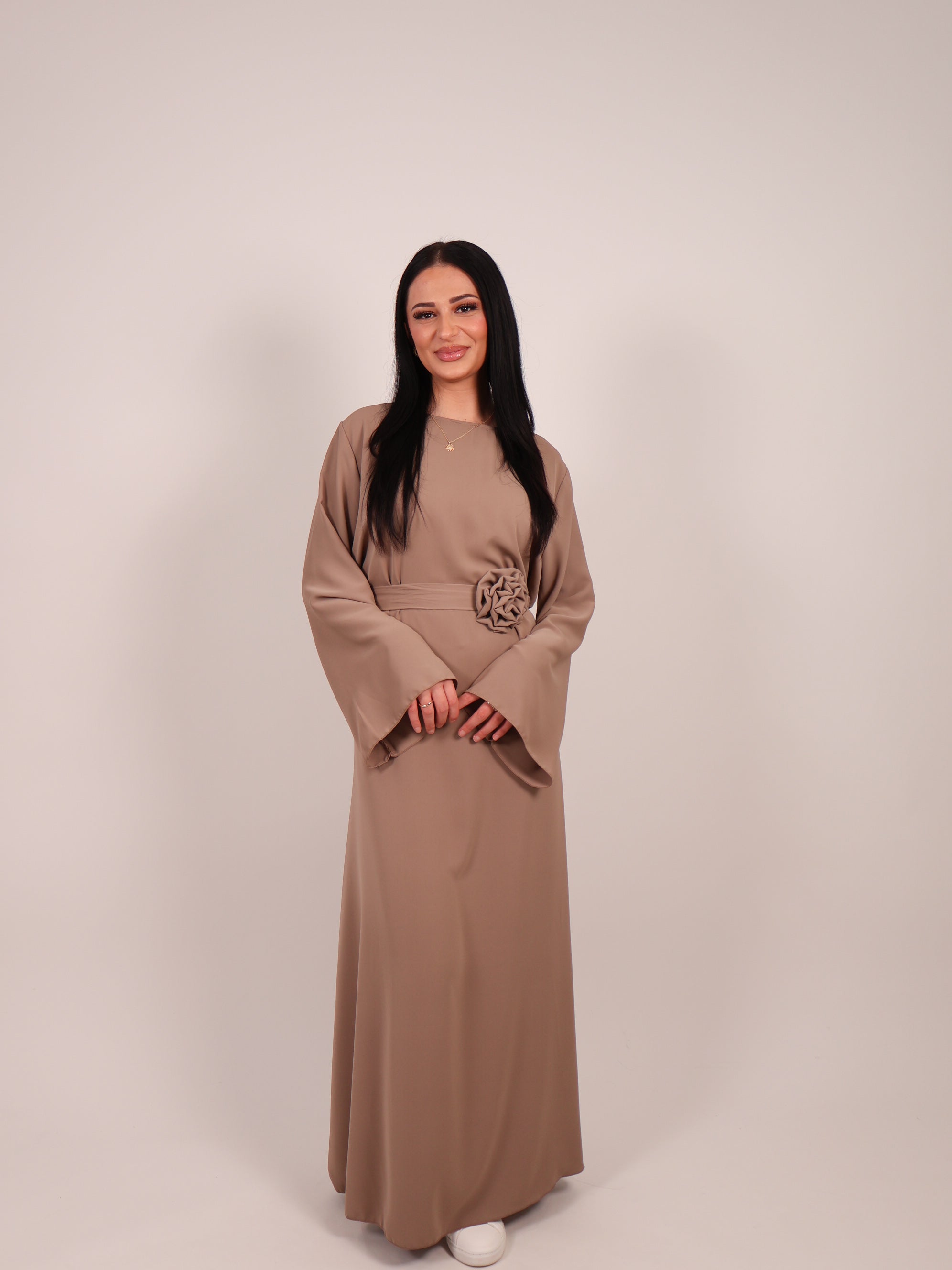 Abaya Warda