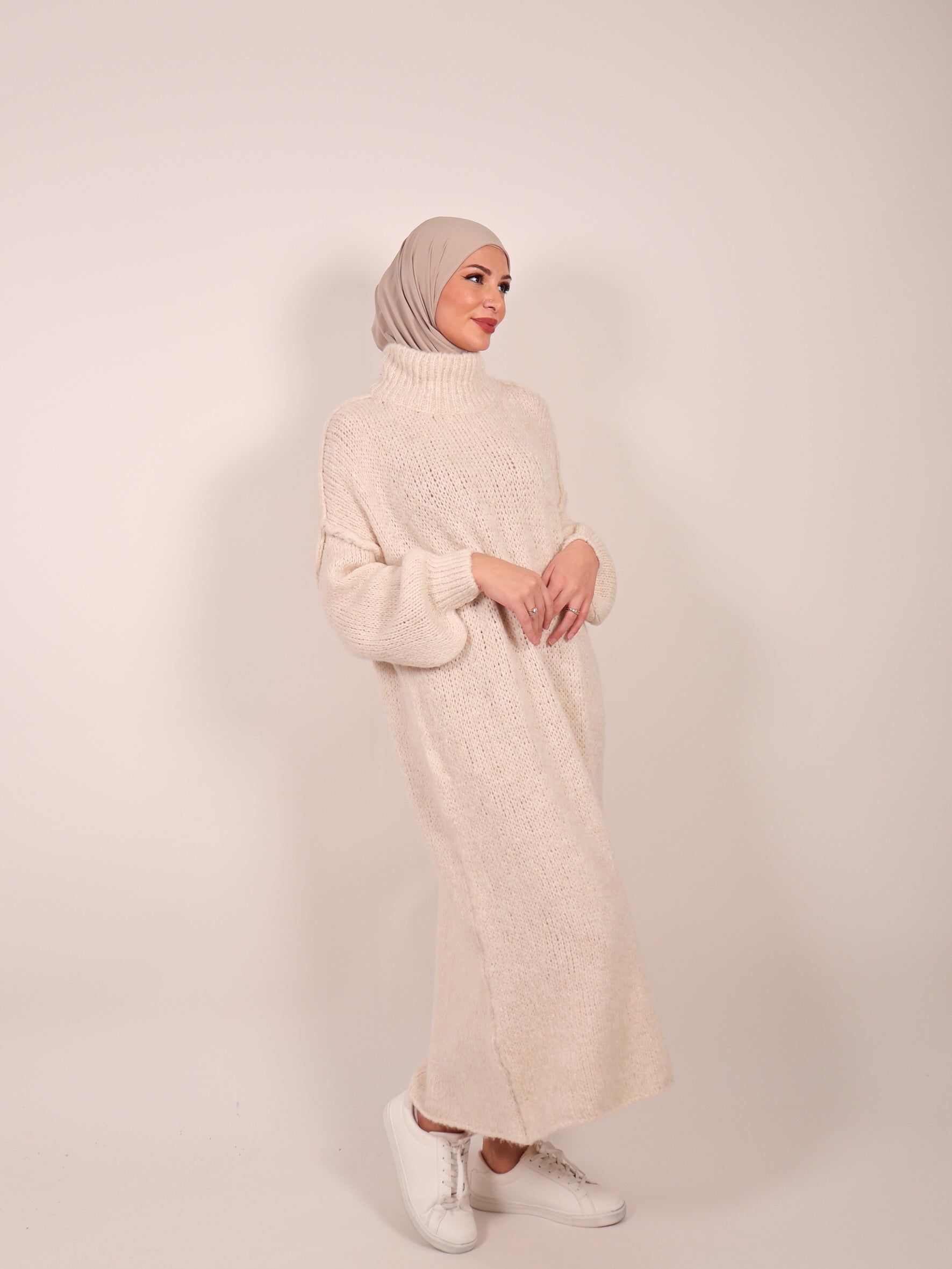 Strick-Abaya Mayla