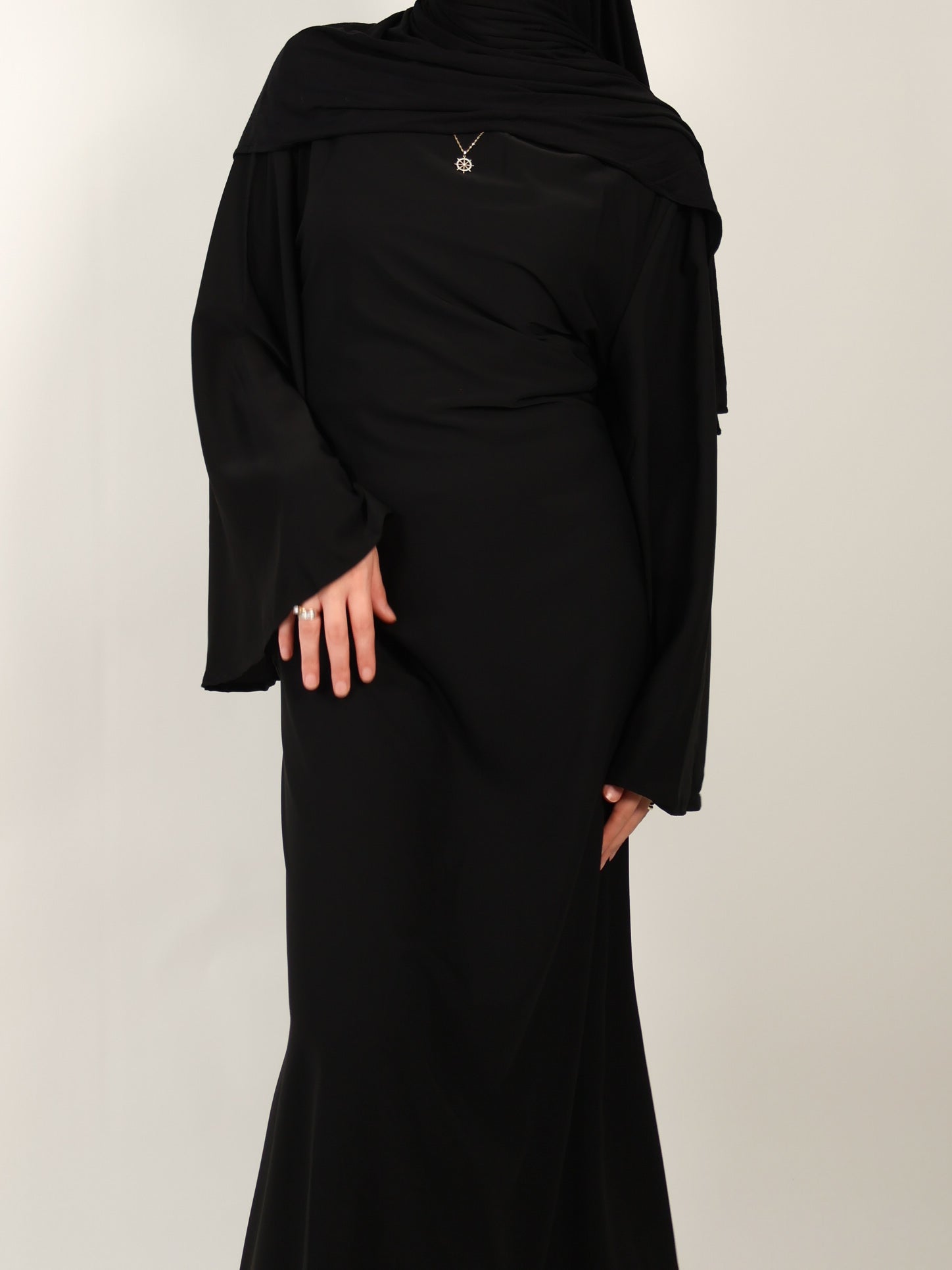 Abaya Gül