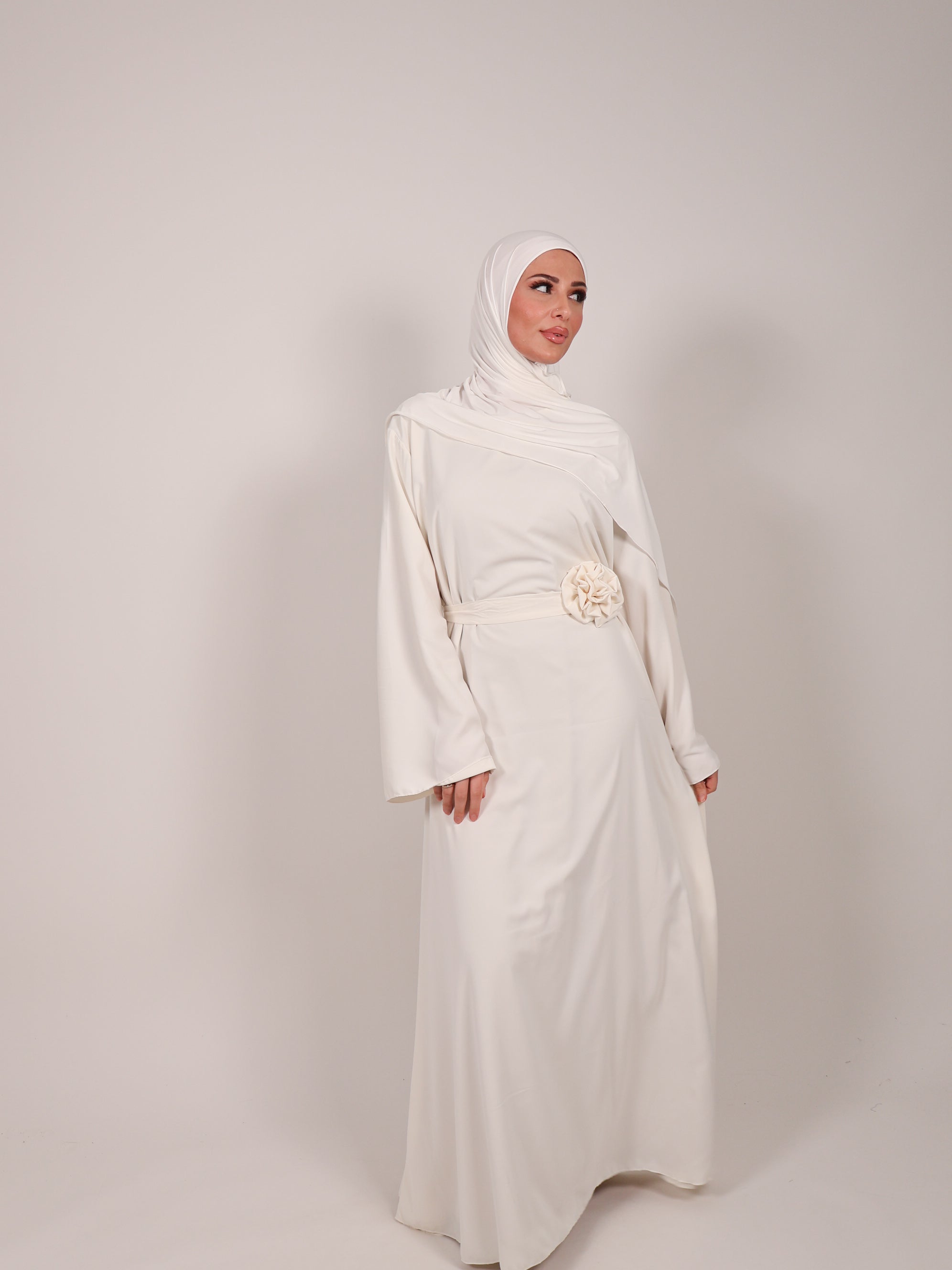 Abaya Warda