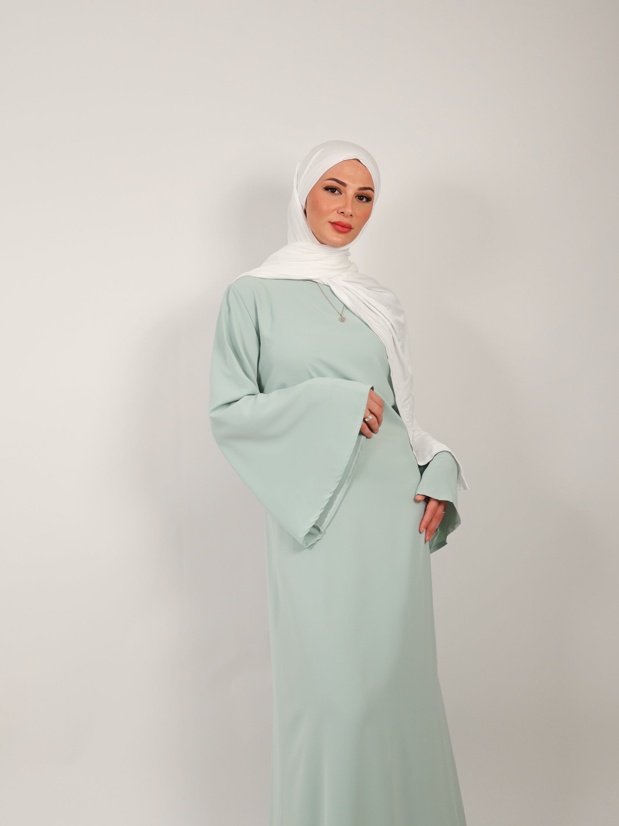 Abaya Gül